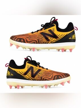 New Balance Yellow & Orange Patterned Soccer Cleats 9.5